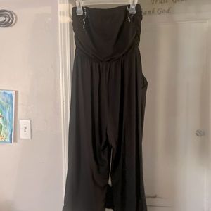 Forever 21 strapless jumper ankle length.
